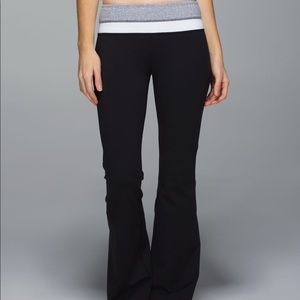 LULULEMON Groove Pants EUC